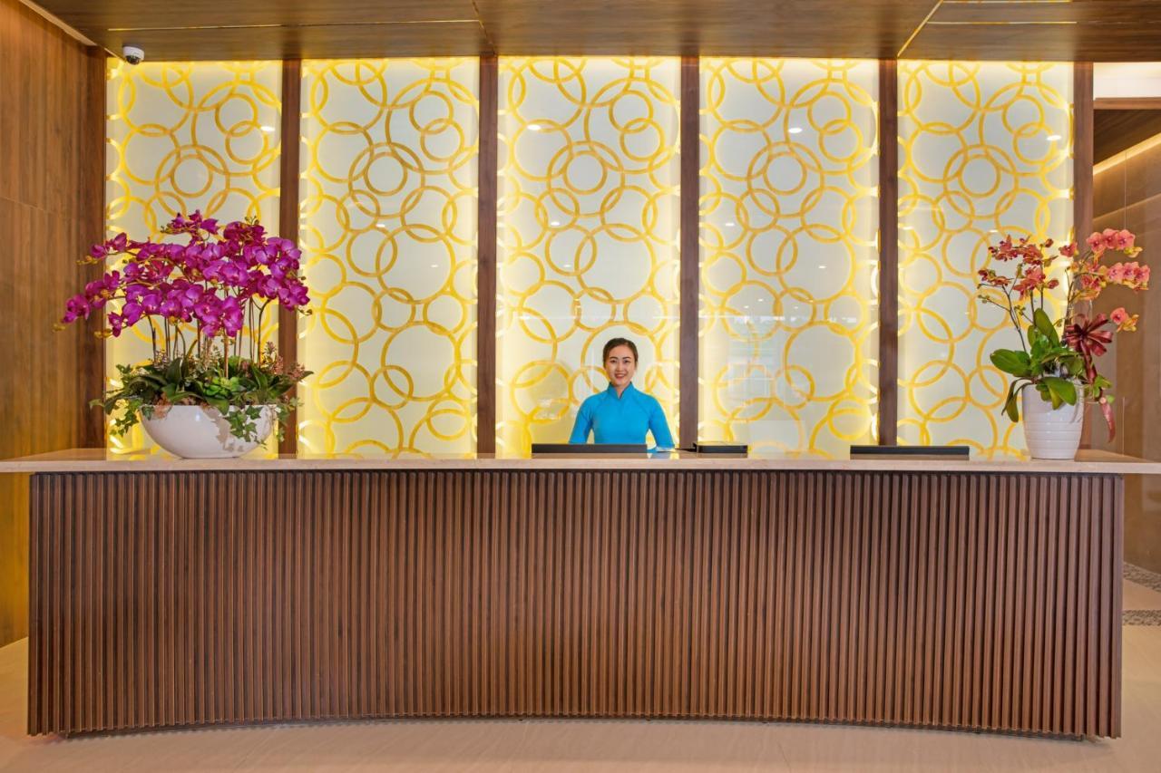 Gold Plaza Hotel Đà Nẵng Exterior foto